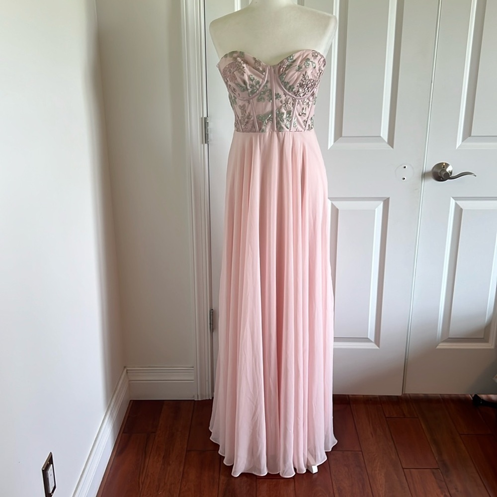NWOT Dessy Collection Floral Embroidered Strapless Corset Gown Size 6R Blush